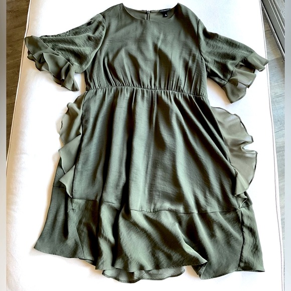 Vintage Silky Billowy Ruffles Split Sleeves Below Knee Dress - Picture 2 of 4